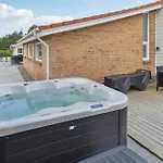 Gorgeous In With Sauna Prázdninový dům Blåvand