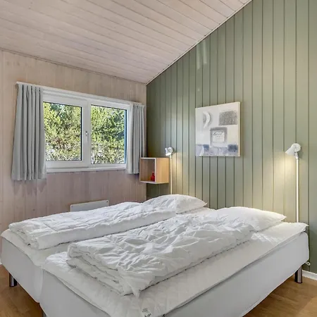 Holiday home Gorgeous In With Sauna *